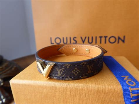 bracelet louis vuitton monogram|lv bracelet size chart.